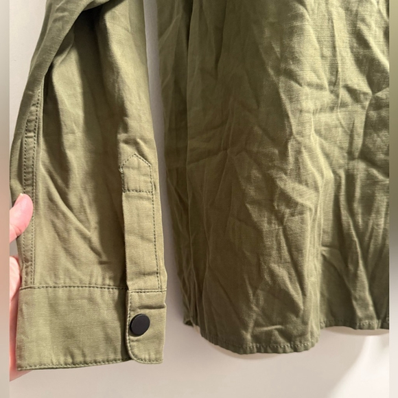 Malibu Bum Army Green Shacket Small Button-Up Utility Layering Top - Picture 4 of 16